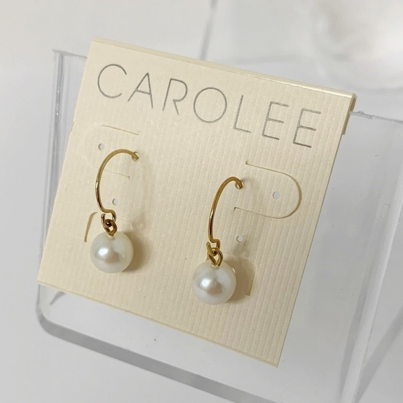 Carolee faux pearl earrings NWT - Picture 1 of 7